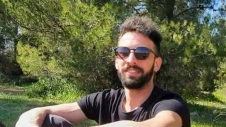 Απολογείται στον ανακριτή Νάξου ο Δημήτρης Βέργος για το έγκλημα στη Φολέγανδρο Απολογείται στον ανακριτή Νάξου ο Δημήτρης Βέργος για το έγκλημα στη Φολέγανδρο