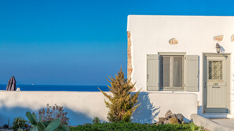 Η δική μας, ιδιωτική Σαντορίνη