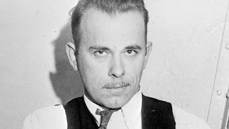 Σαν σήμερα έφυγε από τη ζωή ο πιο διαβόητος ληστής τραπεζών όλων των εποχών που ενέπνευσε το σινεμά