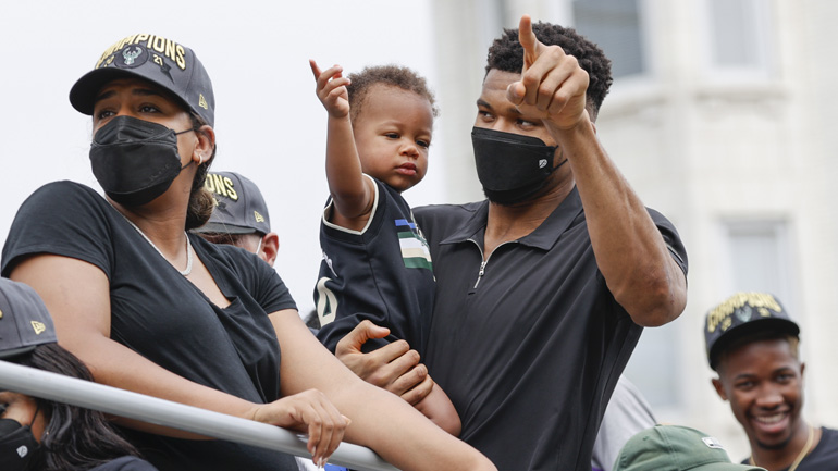 Αντετοκούνμπο: «Ακόμη δεν μπορώ να το πιστέψω»