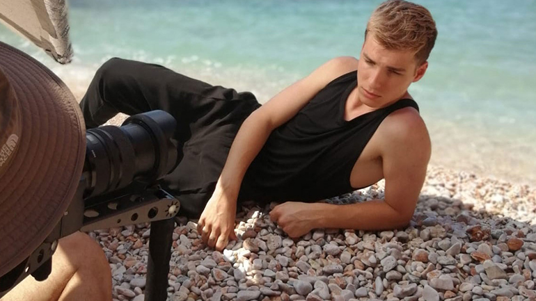 Στέφανος Πιτσίνιαγκας: Ο νικητής του «House of Fame» ετοιμάζει νέο video clip!