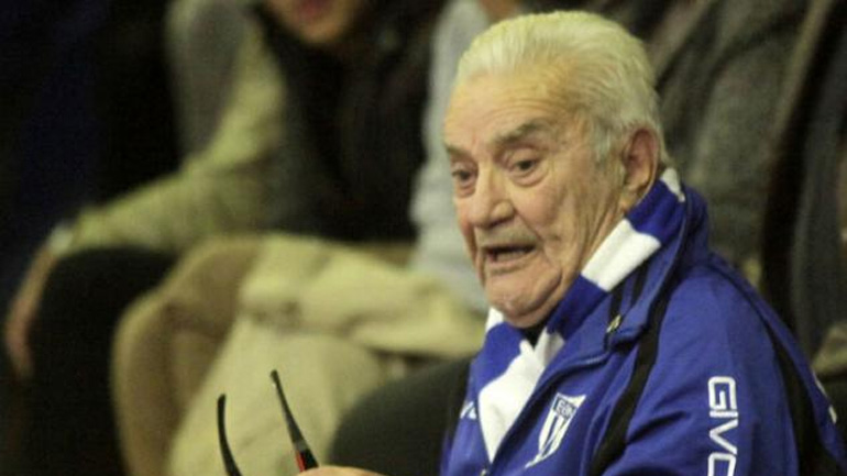 Στο νοσοκομείο με κορωνοϊό ο «Εθνικάρας»