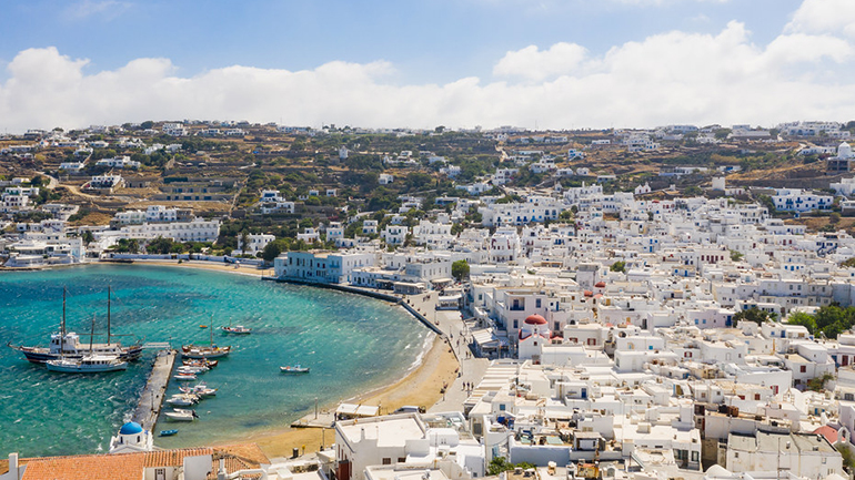 Επιχείρηση «Βίλες στη Μύκονο»: Φοροδιαφυγή-μαμούθ με αδήλωτα ενοίκια και μεσιτικά-φάντασμα