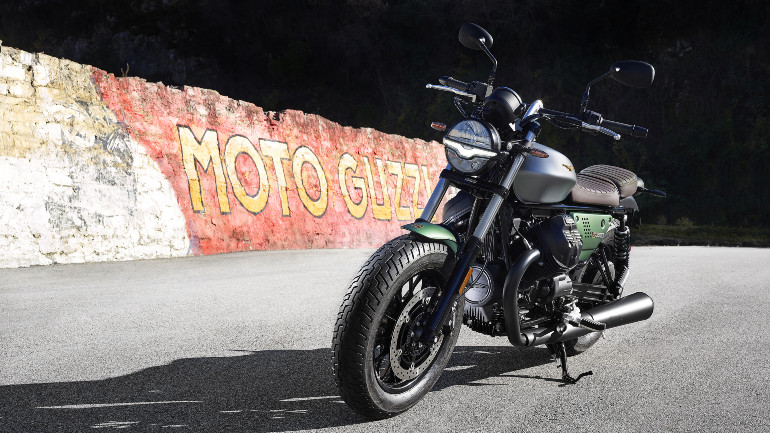 Δεκάδες χιλιάδες Guzzisti θα επισκεφτούν το εργοστάσιο στο Mandello del Lario.