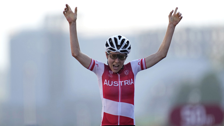 Ποδηλασία δρόμου γυναικών: Το χρυσό η Κιεζενόφερ