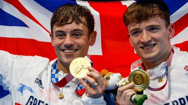 «Χρυσή» η Μ. Βρετανία στις καταδύσεις 10μ. ανδρών