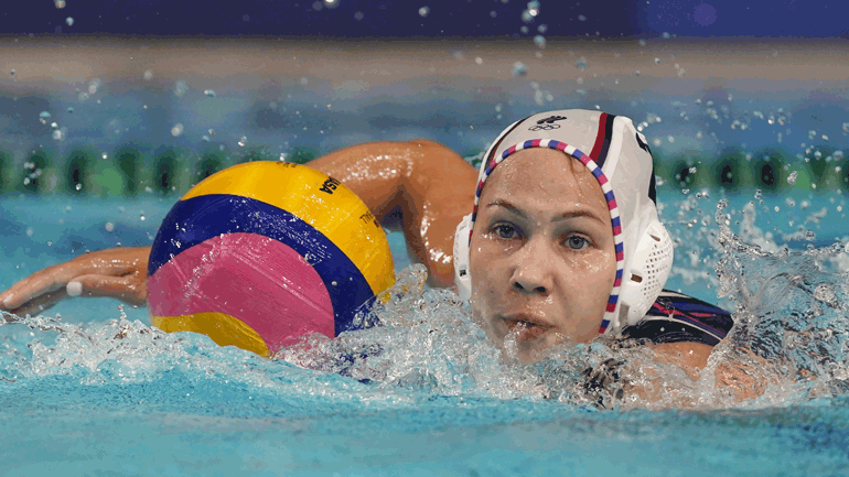 Πόλο γυναικών: Η Ρωσία «τσίμπησε» βαθμό από την Ουγγαρία