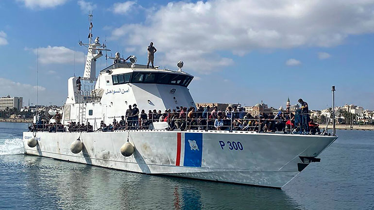 Τραγωδία στη Μεσόγειο – 57 νεκροί μετανάστες στα ανοιχτά της Λιβύης