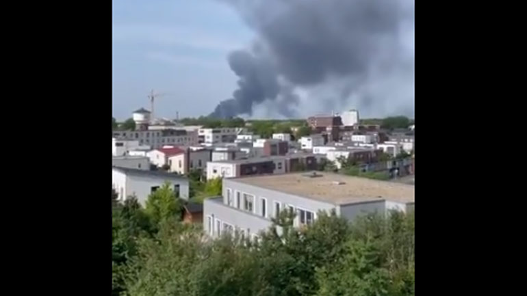 Ισχυρή έκρηξη σε εργοστάσιο της Bayer στο Λεβερκούζεν Ισχυρή έκρηξη σε εργοστάσιο της Bayer στο Λεβερκούζεν