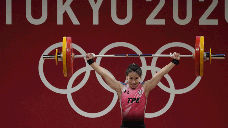 Άρση Βαρών (59κ. γυναικών): «Χρυσή» με τρία Ολυμπιακά ρεκόρ η Κούο