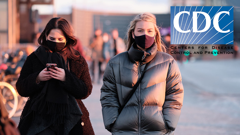 Κάνουν πίσω τα CDC: Μάσκες σε κλειστούς χώρους για όλους τους πολίτες, εμβολιασμένους και μη