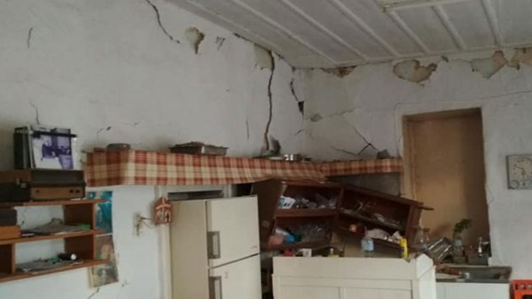 Κρήτη: Κλιμάκιο ειδικών ελέγχει κτήρια στο Αρκαλοχώρι μετά τους σεισμούς