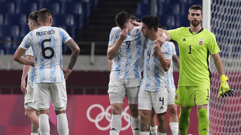 Ποδόσφαιρο: Αποκλείστηκε η Αργεντινή, πέρασαν Ισπανία και Αίγυπτος