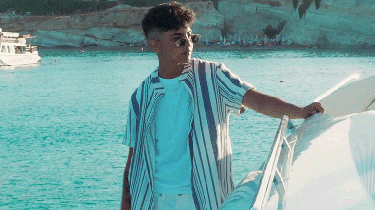 Liak – «Hola»: Το music video του νέου του single κυκλοφορεί!