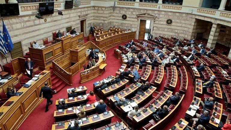 Παραπληροφόρηση και «fake news», στο επίκεντρο της επιτροπής Μορφωτικών της Βουλής