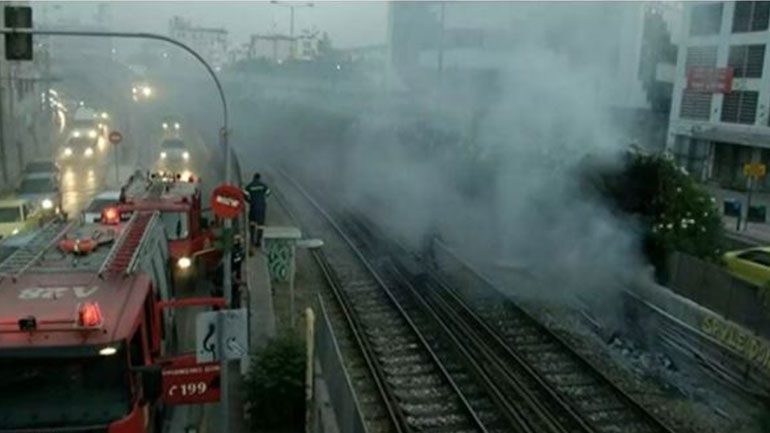 Αποκαθίσταται η κυκλοφορία στον ηλεκτρικό σιδηρόδρομο