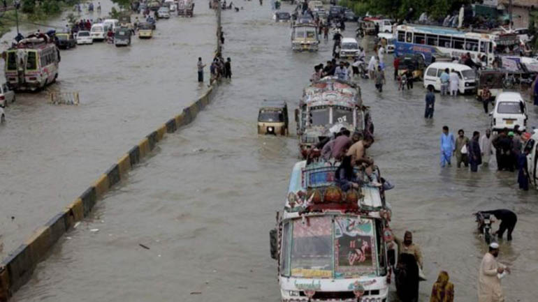 Τουλάχιστον 40 νεκροί και 150 αγνοούμενοι από τις πλημμύρες που έπληξαν το βορειανατολικό τμήμα του Αφγανιστάν