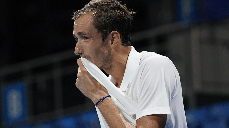 Μεντβέντεφ: «Ήθελα ν’ αλλάξω και το… δέρμα μου!»