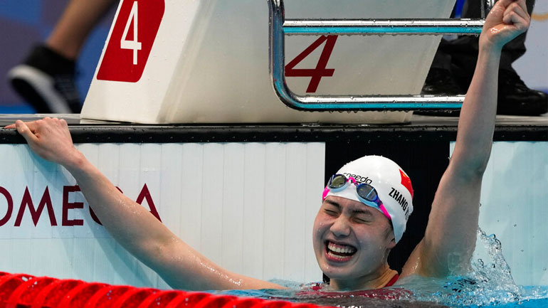 Κολύμβηση: Η Κινέζα Γιουφέι Ζανγκ κατέκτησε το χρυσό στα 200μ. πεταλούδα με ολυμπιακό ρεκόρ