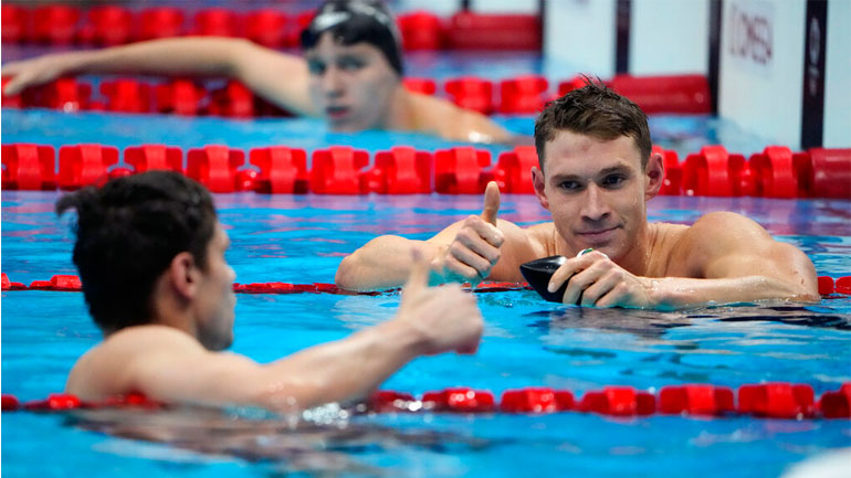 “Καρφιά” από Μέρφι για Ρίλοφ