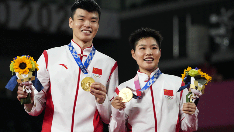 Μπάντμιντον: Το χρυσό μετάλλιο στην Κίνα, μετά τον «εμφύλιο» στον τελικό