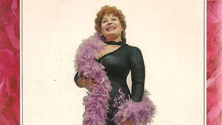 Η Σπεράνζα Βρανά στο θέατρο: «Ένα ταξίδι στη ζωή μου» του Κώστα Παπαπέτρου