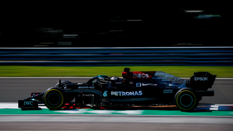 Επίδειξη δύναμης από τον Hamilton στο Grand Prix της Ουγγαρίας Επίδειξη δύναμης από τον Hamilton στο Grand Prix της Ουγγαρίας