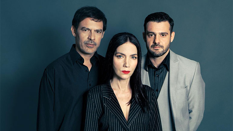 «Tape» με τους Κ.  Κάππα, Δ. Λιακόπουλο και την Ε. Αλεξίου στο Γυάλινο UpStage