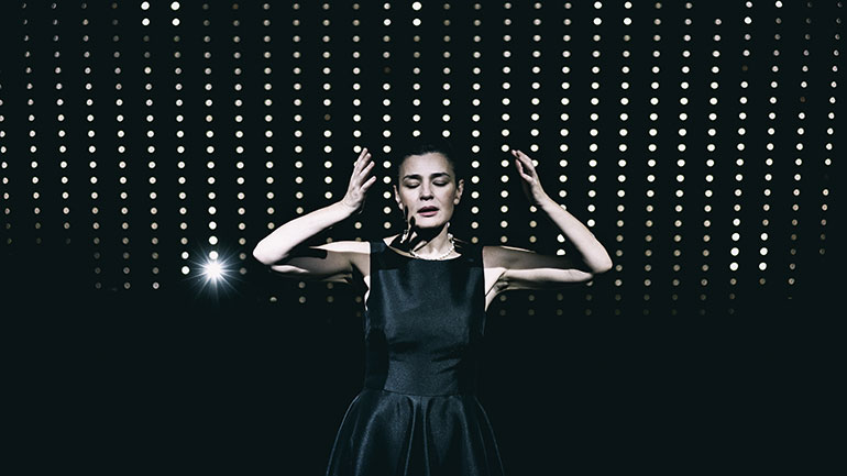 «Master Class»: Με τη Μαρία Ναυπλιώτου για 4η χρονιά στο θέατρο Παλλάς