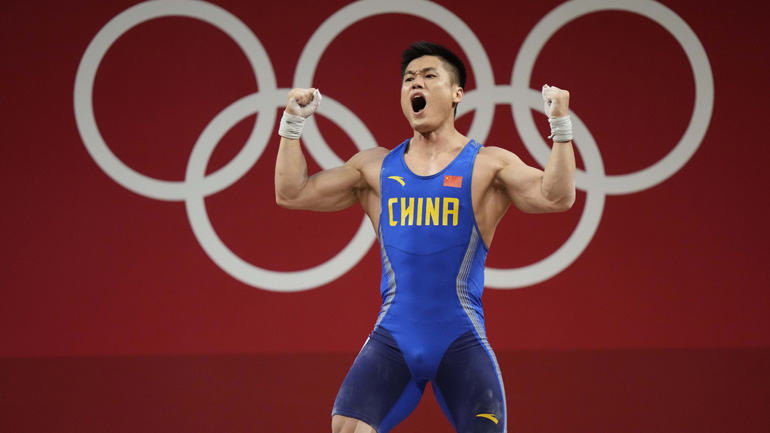 Άρση βαρών (81κ. ανδρών): Χρυσό μετάλλιο με τρία νέα Ολυμπιακά ρεκόρ για τον Κινέζο Ξιαοζούν Λιού