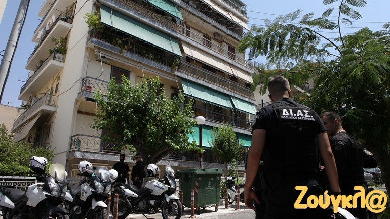 Δολοφονία στη Δάφνη: Εισαγγελική έρευνα για τους αστυνομικούς που αγνόησαν τις καταγγελίες Δολοφονία στη Δάφνη: Εισαγγελική έρευνα για τους αστυνομικούς που αγνόησαν τις καταγγελίες