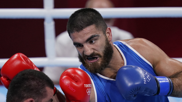 Τόκιο 2020: Γάλλος πυγμάχος ξέσπασε στην κάμερα μετά την ήττα του