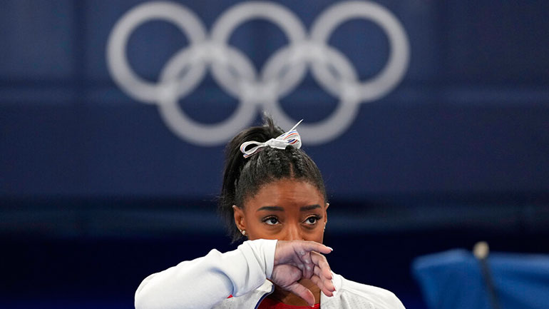 Ενόργανη Γυμναστική: Αποσύρθηκε και από τον τελικό των ασκήσεων εδάφους η Μπάιλς