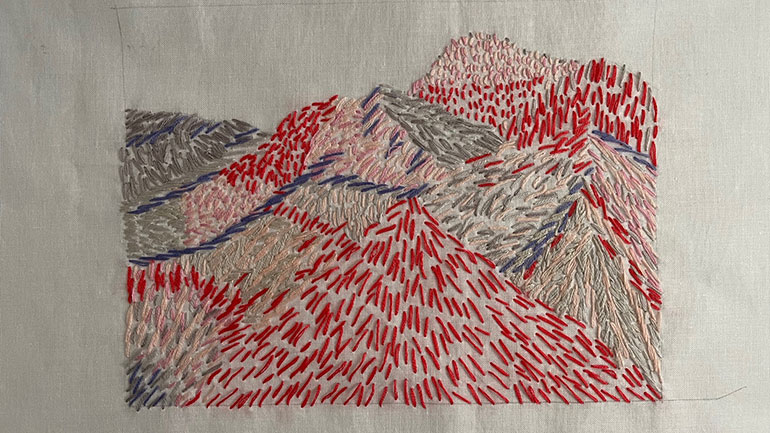 Κυριακή Κώστα: Η έκθεση «Head & Hand – Καιρός» στην Τήνο