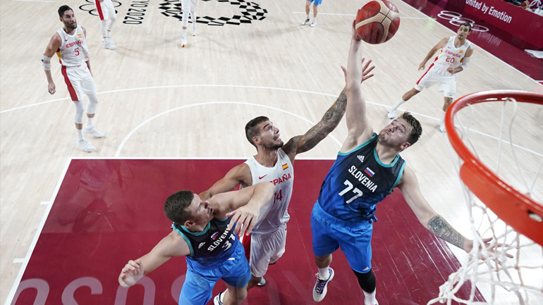 Μπάσκετ: Νίκησε  95-87 την Ισπανία και προκρίθηκε ως πρώτη η Σλοβενία