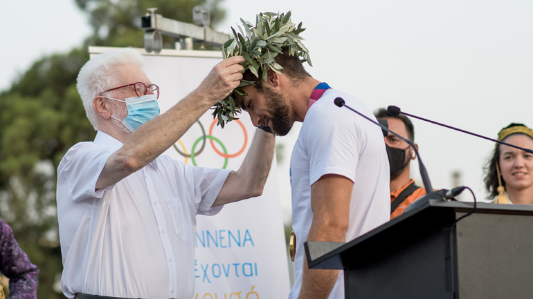 Τα Ιωάννινα «γκρέμισαν τα τείχη» τους για τον Xρυσό Ολυμπιονίκη Στέφανο Ντούσκο!