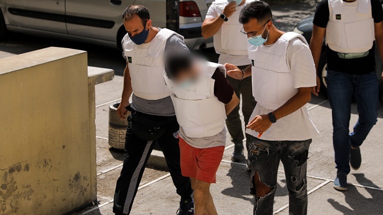 Δάφνη: Ο συζυγοκτόνος έριξε την ευθύνη στη γυναίκα του – Τι είπε στην απολογία του