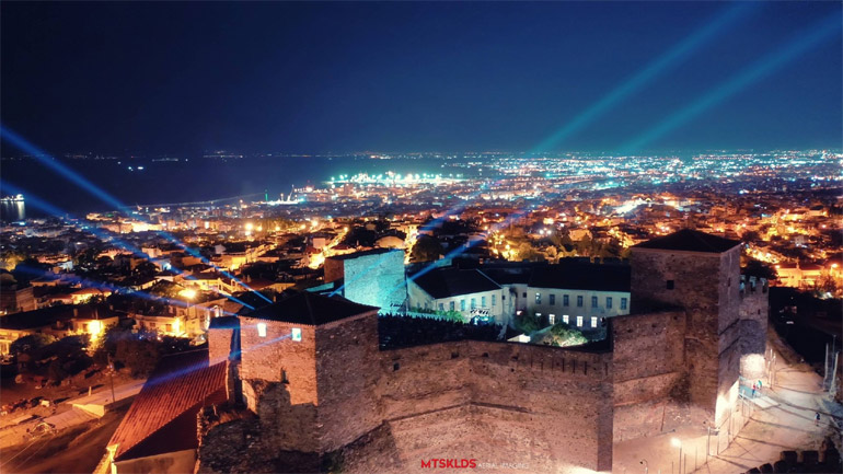 Ο Στέφανος Ματσουκαλίδης μας ταξιδεύει στο Φεστιβάλ Επταπυργίου 2021 από ψηλά