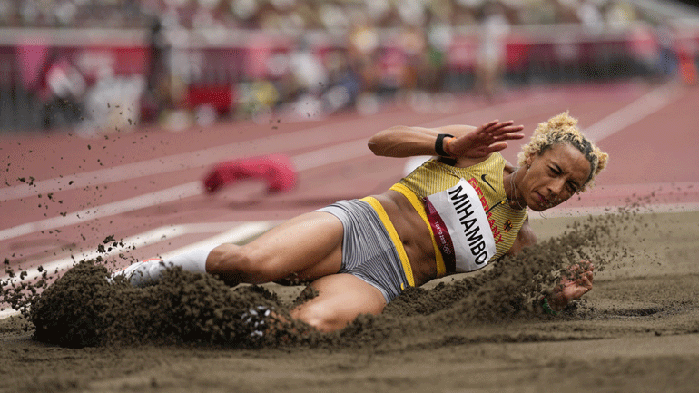 Μήκος γυναικών: Χρυσή Ολυμπιονίκης η Γερμανίδα Μαλάικα Μιχάμπο