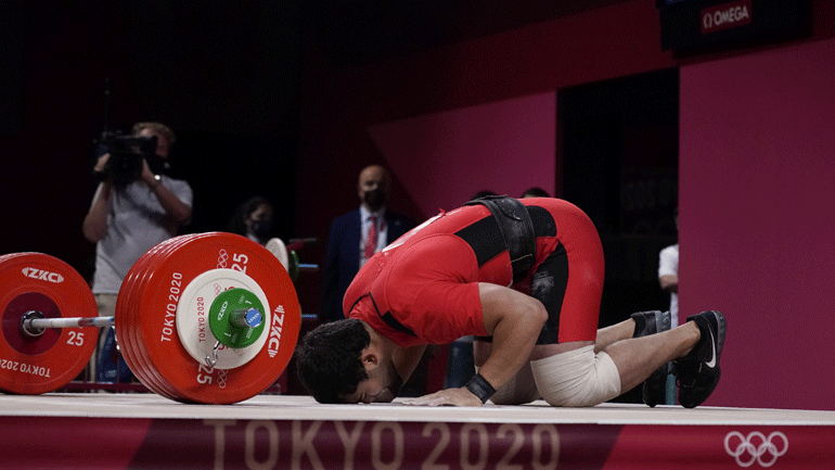 Άρση βαρών: Ο Τζουράεφ το χρυσό μετάλλιο στα 109 κιλά