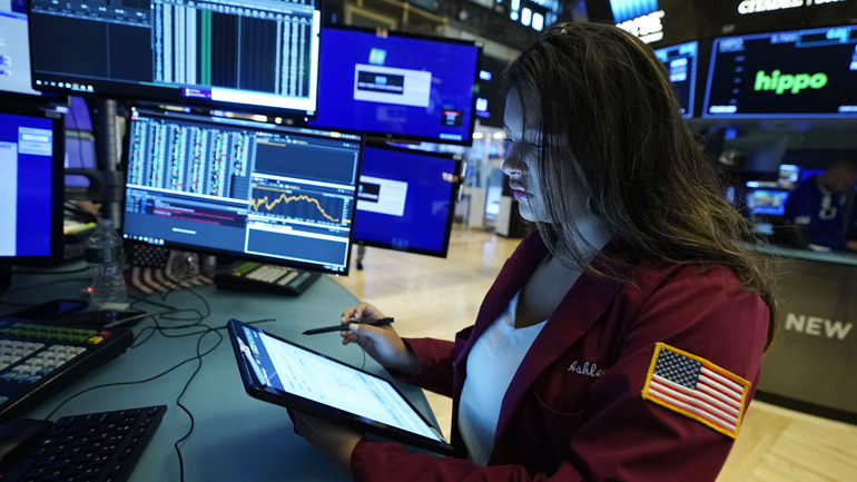 Κλείσιμο με άνοδο στη Wall Street – Ρεκόρ για τον S&P 500