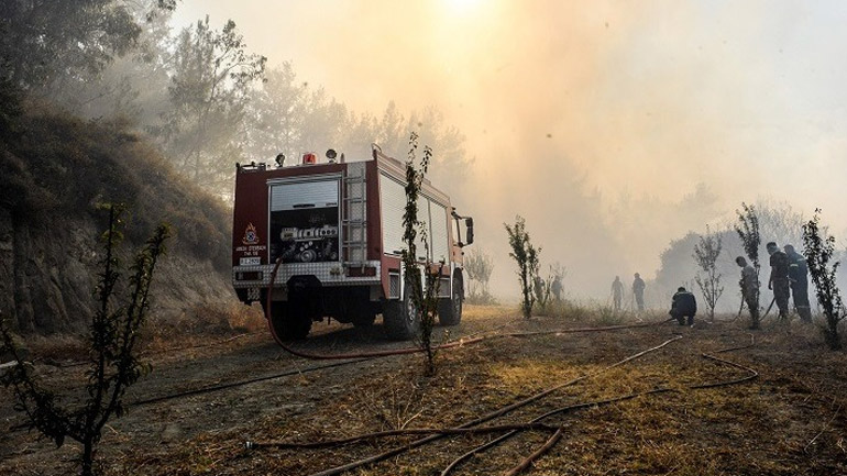 Δεν υπάρχει ενεργό μέτωπο στη Ρόδο – Σε χαράδρα περιορίστηκε η πυρκαγιά στην Κω