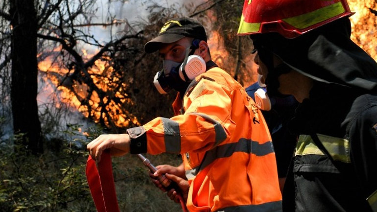 Οριοθετήθηκε η φωτιά στην περιοχή Αγράμπελα των Καλαβρύτων