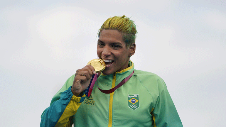 Κολύμβηση: «Χρυσή» η Κούνια στα 10 χλμ. ανοιχτής θάλασσας