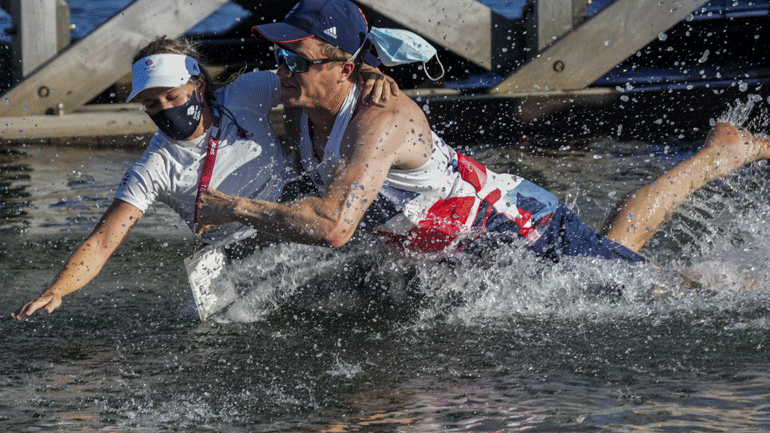 Ιστιοπλοΐα: «Χρυσές» οι Βρετανές, Μιλς και ΜακΙντάιρ