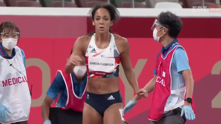 Συγκινητικό βίντεο: Η Τζόνσον τερμάτισε ενώ είχε τραυματιστεί!