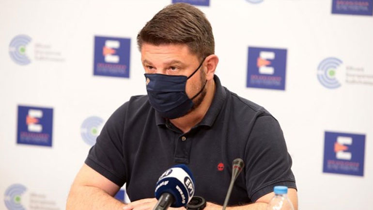 Χαρδαλιάς: «Η πυρκαγιά περιορίστηκε σε ένα ενεργό μέτωπο στη Βαρυμπόμπη»