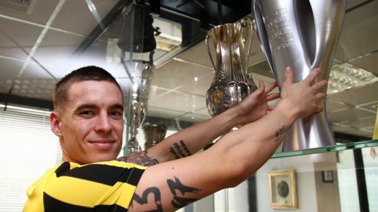 Μισελέν: «Να γίνουμε και πάλι πρωταθλητές και να επιστρέψουμε στο Champions League»