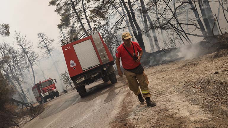 Ακραίος ο κίνδυνος πυρκαγιάς την Παρασκευή για έξι περιφέρειες της χώρας