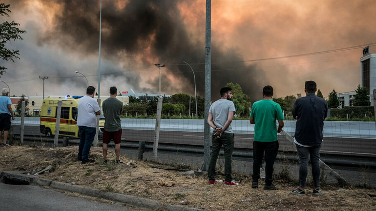 Έκλεισε η Αθηνών-Λαμίας από τη γέφυρα Καλυφτάκη έως τα Οινόφυτα